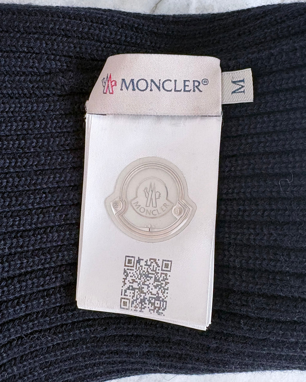 Moncler Kids Ribbed Knit Pom Pom Beanie, Navy